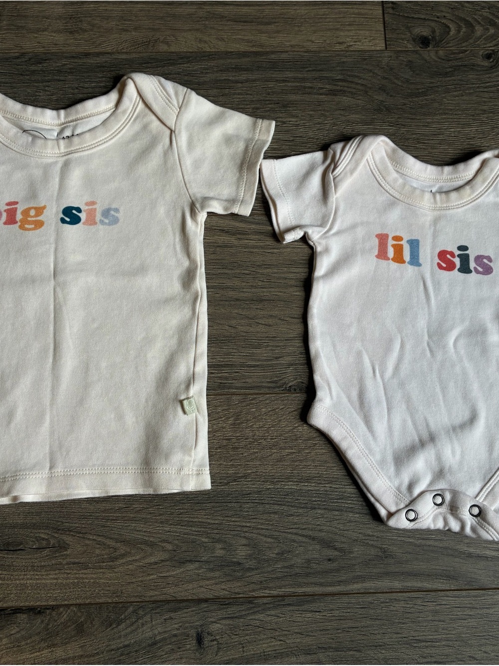 Finn + Emma Big Sis & Lil Sis Cream Siblings Tee and Onesie Set